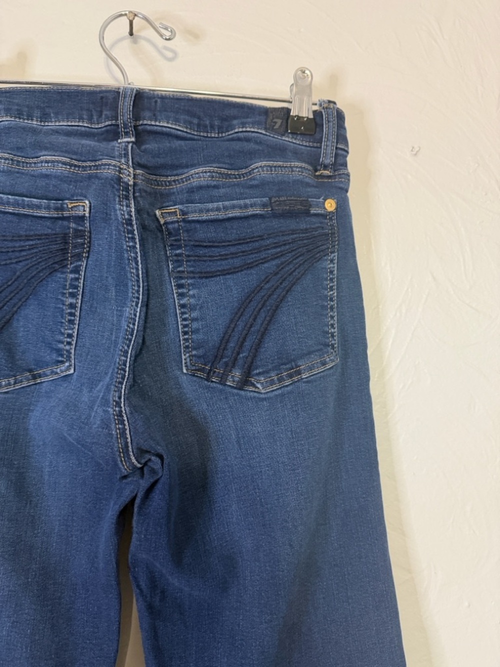 7 for all mankind dojo jeans 27R